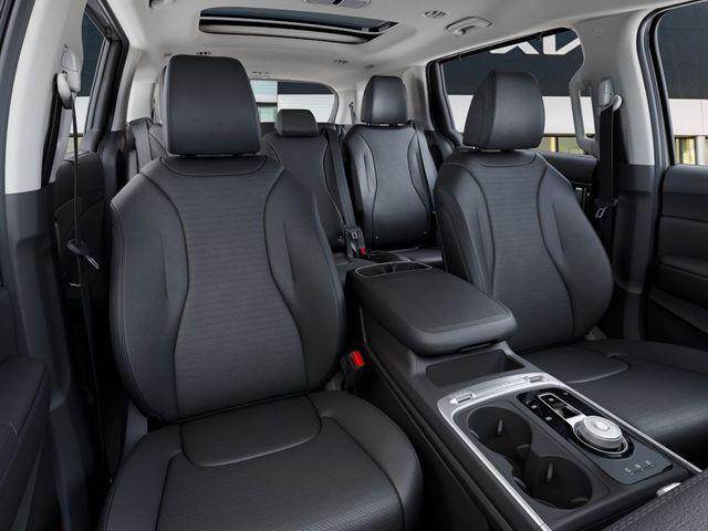 new 2026 Kia Carnival Hybrid car, priced at $52,521