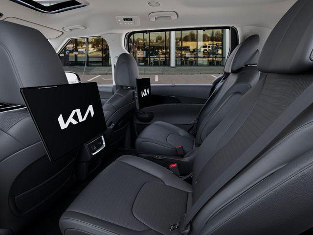 new 2025 Kia Carnival car, priced at $52,005