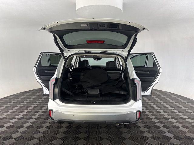 used 2023 Kia Telluride car, priced at $36,286