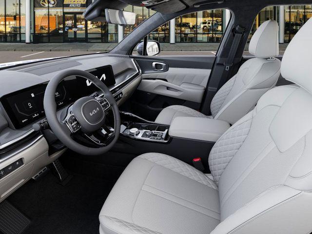 new 2025 Kia Sorento Hybrid car, priced at $43,146