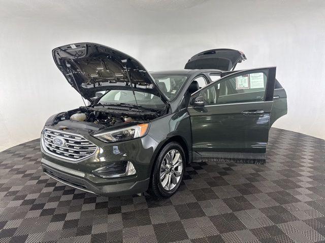 used 2024 Ford Edge car, priced at $31,499