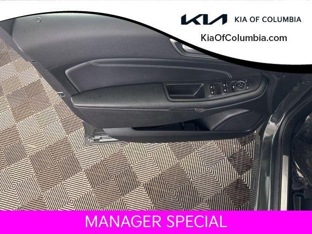 used 2024 Ford Edge car, priced at $29,599