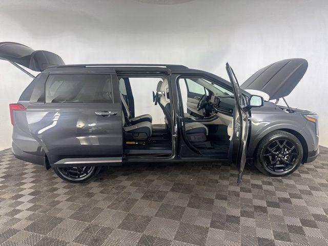 used 2025 Kia Carnival car, priced at $48,299