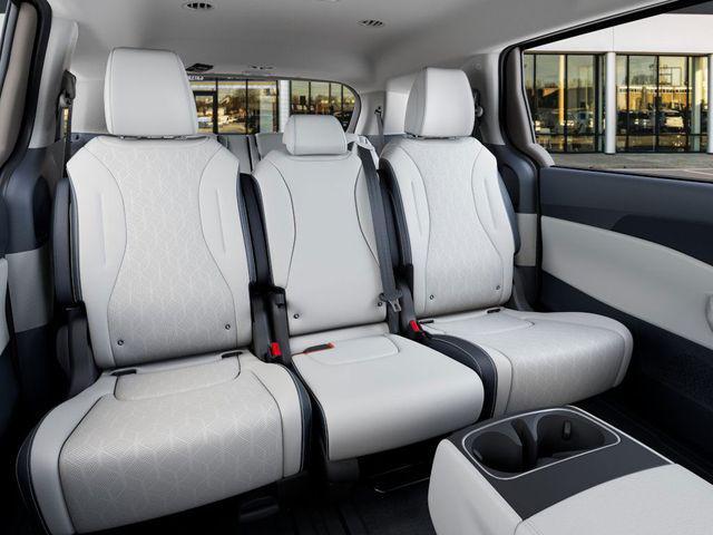 new 2026 Kia Carnival car, priced at $40,036