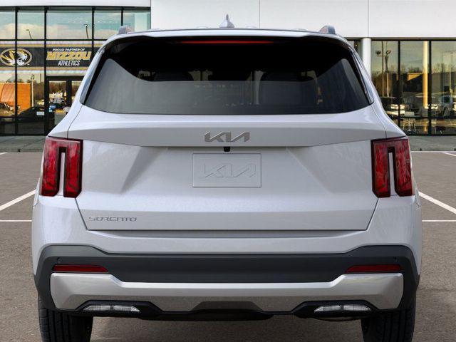 new 2026 Kia Sorento car, priced at $33,557
