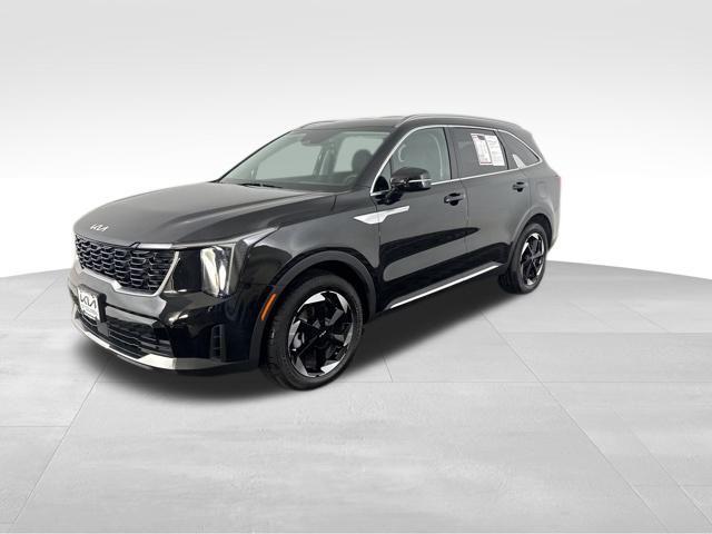 used 2025 Kia Sorento Hybrid car, priced at $38,365