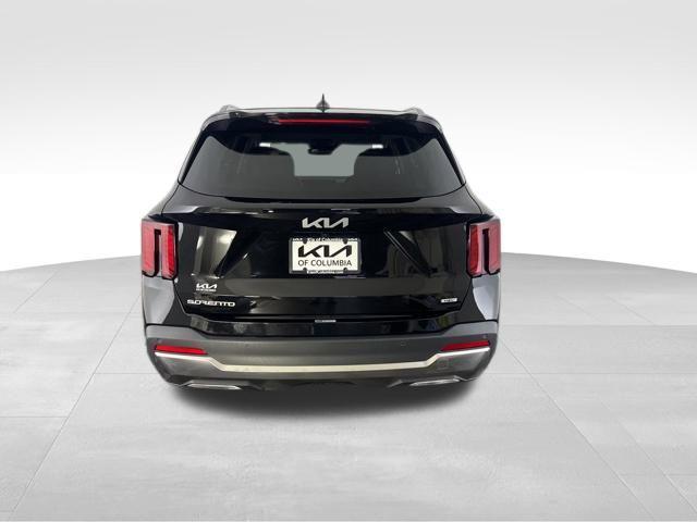 used 2025 Kia Sorento Hybrid car, priced at $38,365