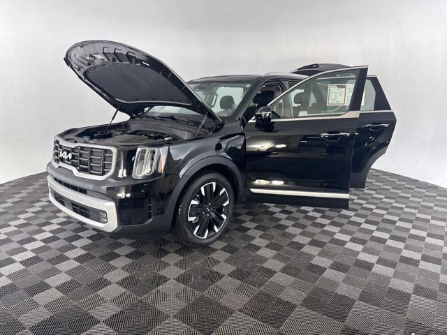 used 2024 Kia Telluride car, priced at $43,510