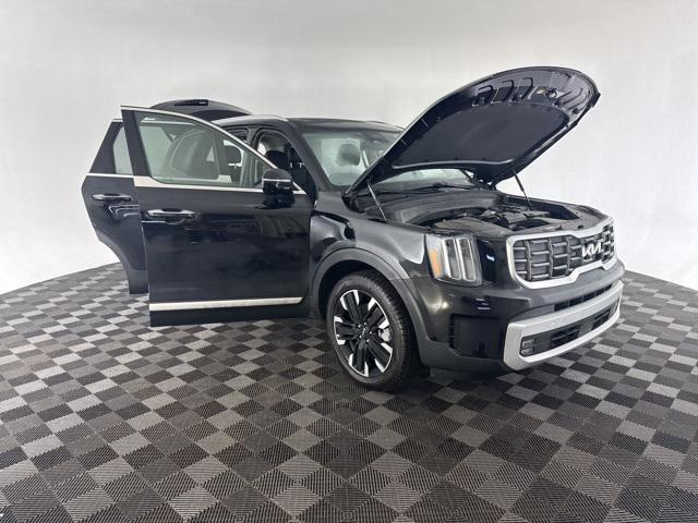 used 2024 Kia Telluride car, priced at $43,510