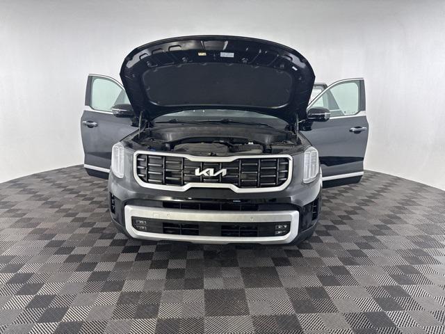 used 2024 Kia Telluride car, priced at $43,510