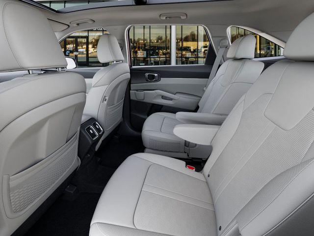 new 2025 Kia Sorento car, priced at $36,773