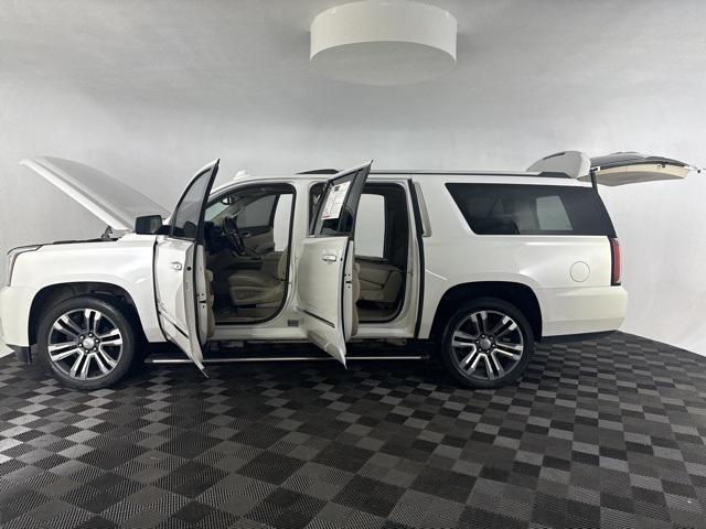 used 2020 GMC Yukon XL car, priced at $32,840