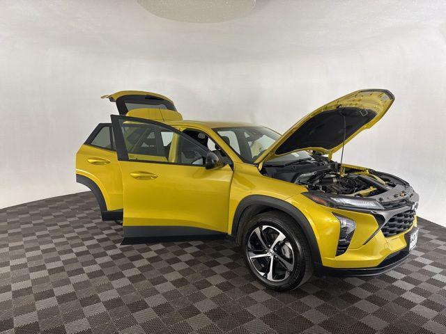 used 2024 Chevrolet Trax car, priced at $20,999