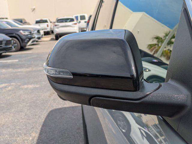 used 2024 Chevrolet Traverse car, priced at $37,794