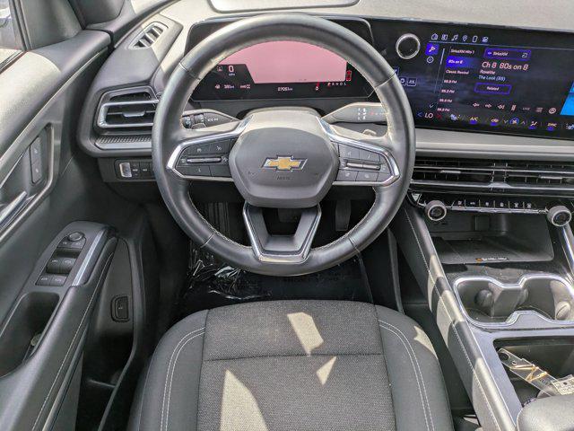 used 2024 Chevrolet Traverse car, priced at $37,794