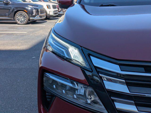 used 2024 Nissan Rogue car, priced at $29,994