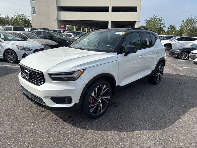 used 2020 Volvo XC40 car, priced at $27,795