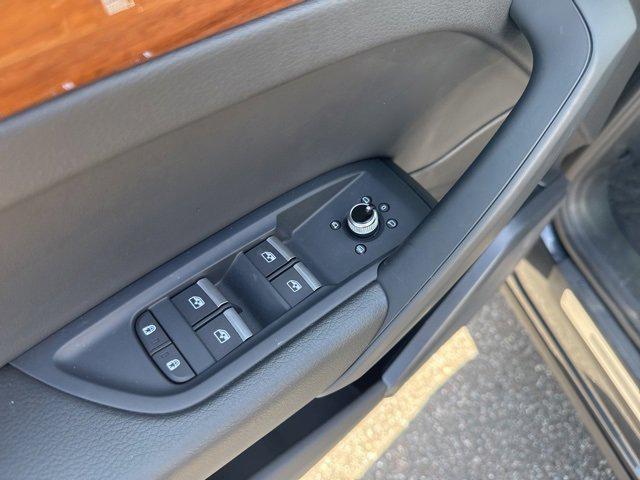 used 2024 Audi Q5 car, priced at $37,894