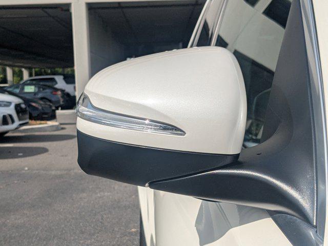 used 2024 Mercedes-Benz GLE 450 Plug-In Hybrid car, priced at $59,994