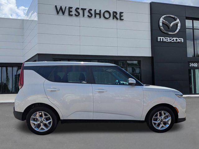 used 2022 Kia Soul car, priced at $11,494