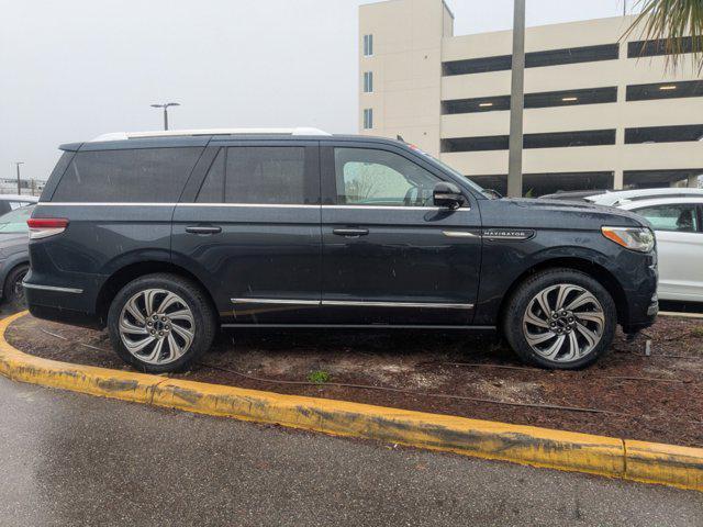 used 2022 Lincoln Navigator car, priced at $45,594