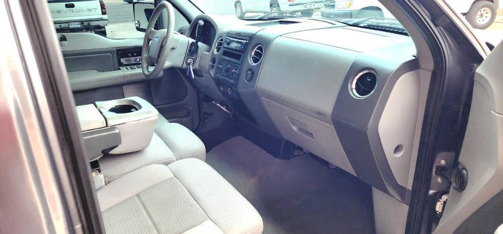 used 2006 Ford F-150 car, priced at $9,950