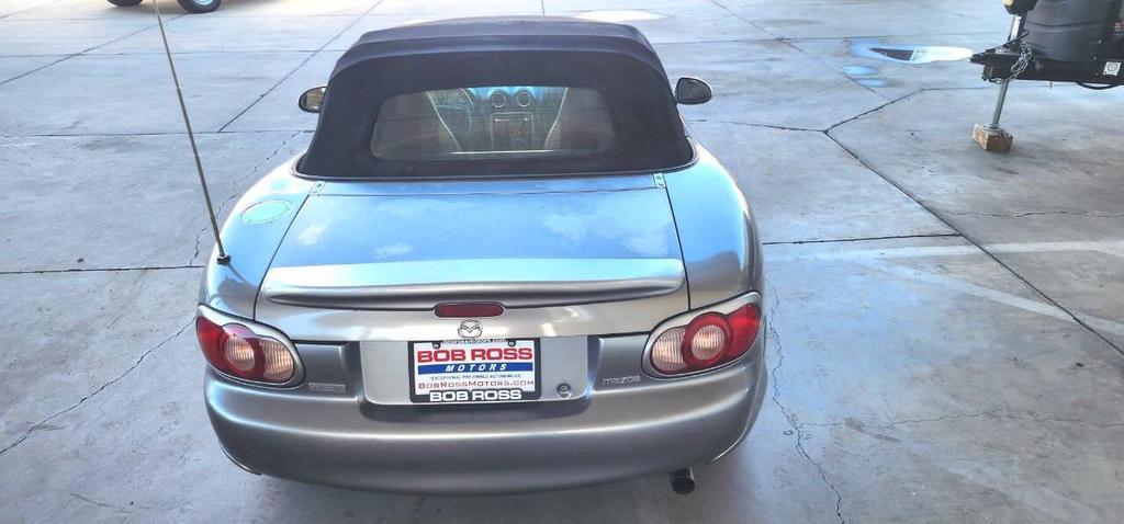 used 2002 Mazda MX-5 Miata car, priced at $8,950