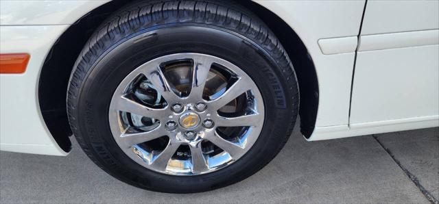 used 2004 Lexus ES 330 car, priced at $8,950