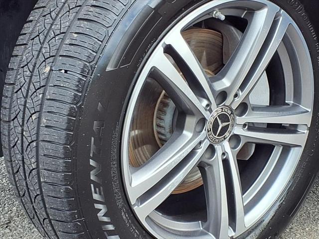 used 2020 Mercedes-Benz GLC 300 car, priced at $25,950