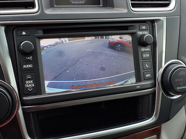 used 2013 Toyota Highlander car, priced at $13,750