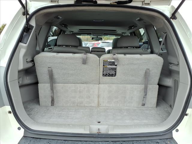 used 2013 Toyota Highlander car, priced at $13,750