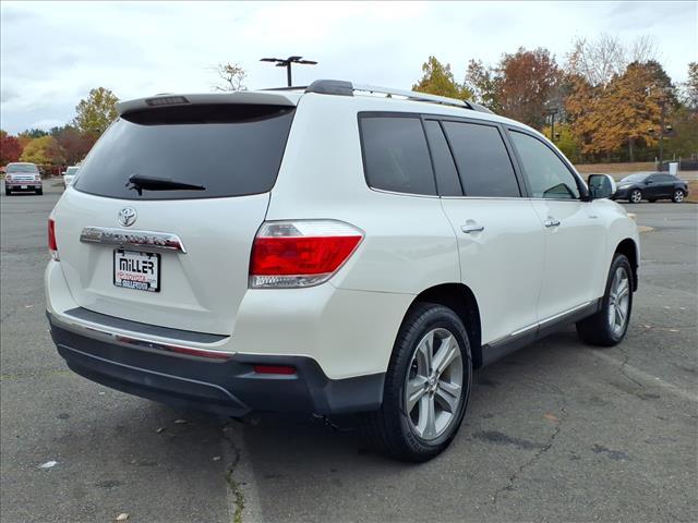 used 2013 Toyota Highlander car, priced at $13,750