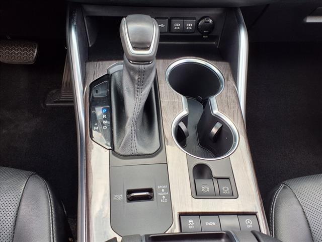 used 2021 Toyota Highlander car, priced at $37,000