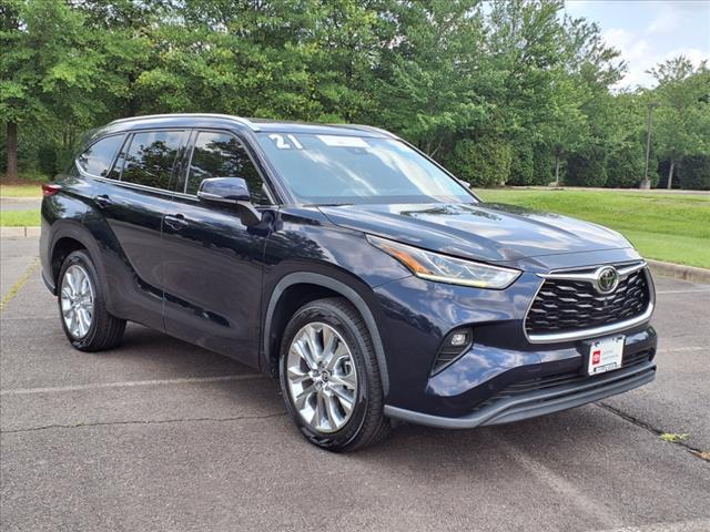 used 2021 Toyota Highlander car, priced at $37,000