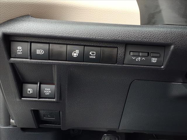 used 2025 Toyota Sienna car, priced at $56,925