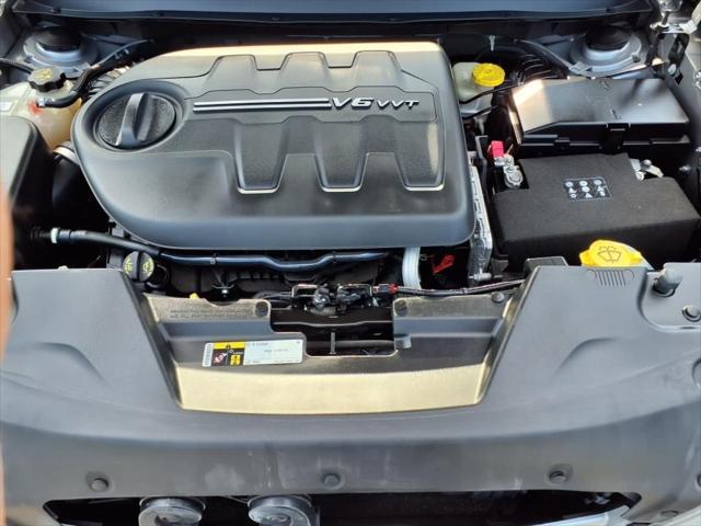 used 2015 Jeep Cherokee car, priced at $9,428