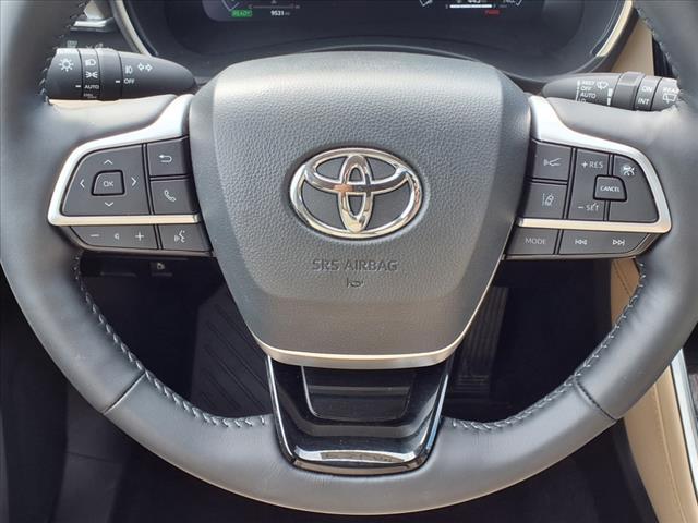 used 2024 Toyota Highlander Hybrid car, priced at $55,450
