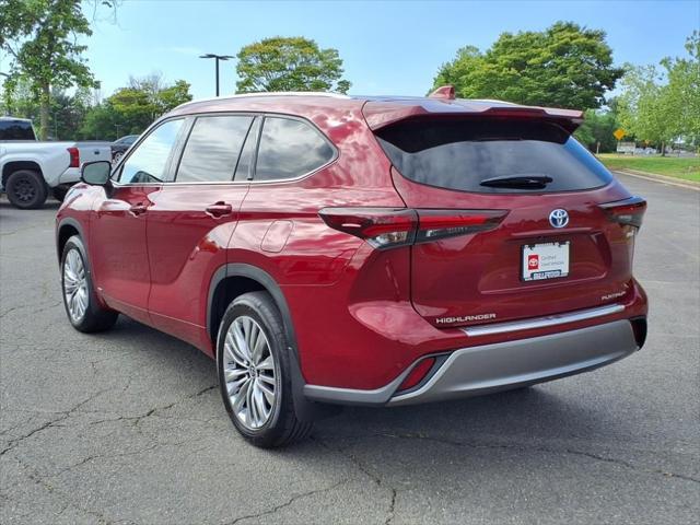 used 2024 Toyota Highlander Hybrid car, priced at $55,788