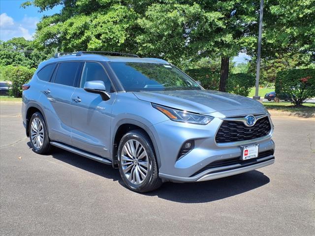 used 2021 Toyota Highlander Hybrid car, priced at $47,450