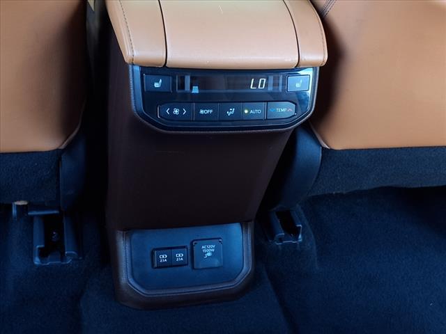 used 2021 Toyota Highlander Hybrid car, priced at $47,450