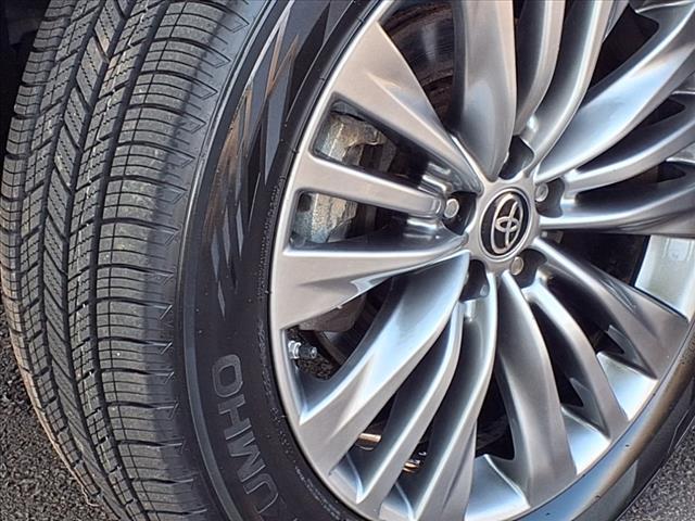used 2021 Toyota Highlander Hybrid car, priced at $47,450