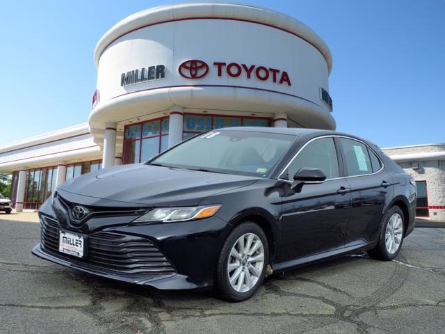 used 2018 Toyota Camry car, priced at $21,422