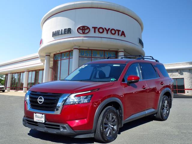 used 2022 Nissan Pathfinder car, priced at $27,982