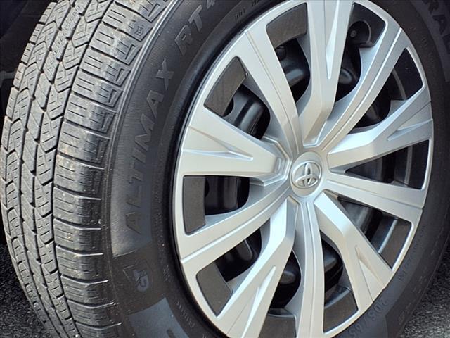 used 2019 Toyota Camry Hybrid car, priced at $21,842