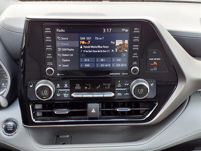 used 2022 Toyota Highlander car, priced at $42,894