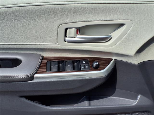 used 2023 Toyota Sienna car, priced at $45,950