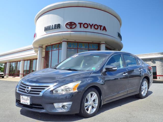 used 2013 Nissan Altima car, priced at $8,822