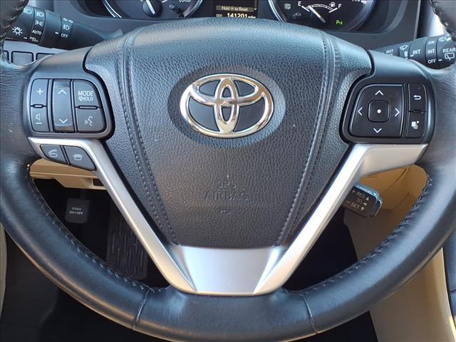 used 2015 Toyota Highlander car, priced at $16,975