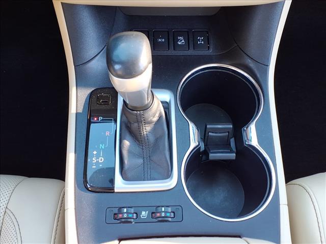 used 2015 Toyota Highlander car, priced at $16,975