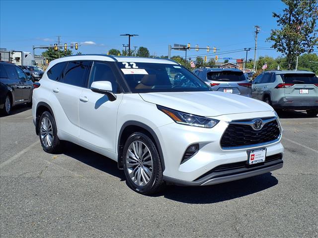 used 2022 Toyota Highlander car, priced at $47,984